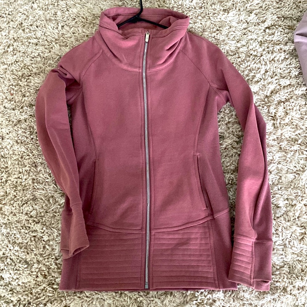 Lululemon Scuba Zip!